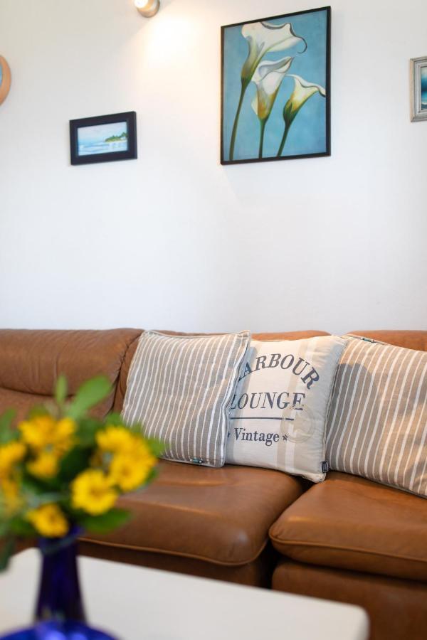 House Apartment Risika
